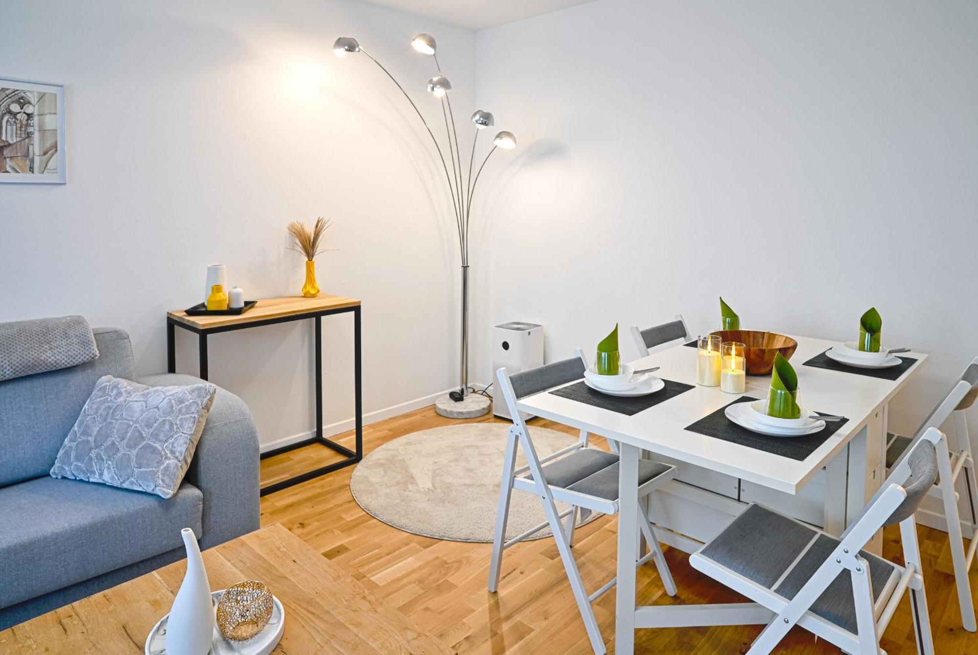 Expo-basel-ch Apt, Amazon Prime Video, Wifi, Coffee & Tee, Popcorn, Kitchen * Bazel